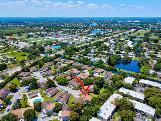 8630 BRIDLE PATH Court 207, Davie, FL 33328