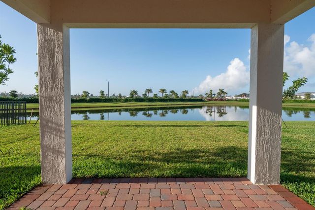 16462 Sea Turtle Place, Westlake, FL 33470