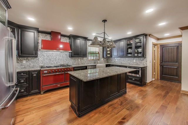 31700 118th STREET, Twin Lakes, WI 53181