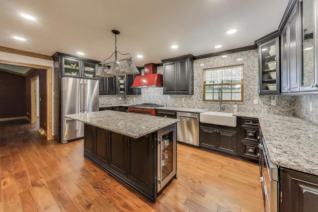 31700 118th STREET, Twin Lakes, WI 53181