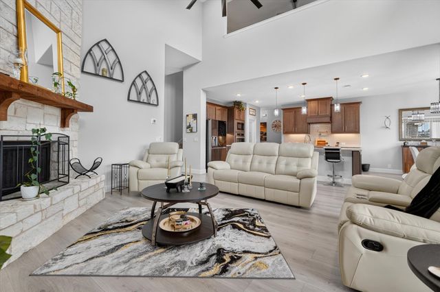 4618 Bel Air Drive, Midlothian, TX 76065