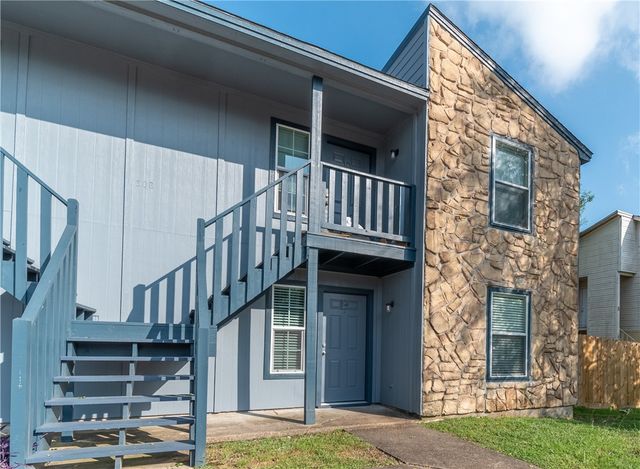 308 Manuel Drive B, College Station, TX 77840