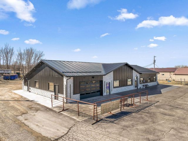 405 James Parkway, Elko New Market, MN 55054