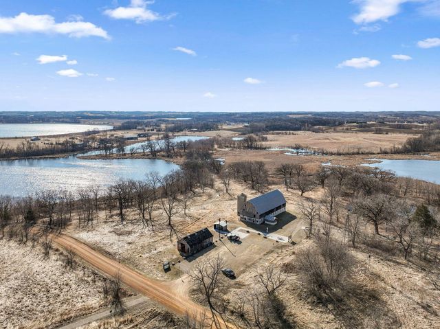 405 James Parkway, Elko New Market, MN 55054