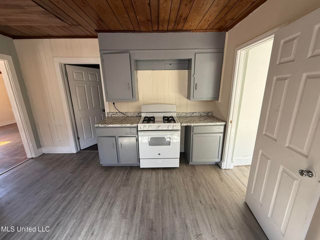 8356 Louisiana Avenue, Gulfport, MS 39501