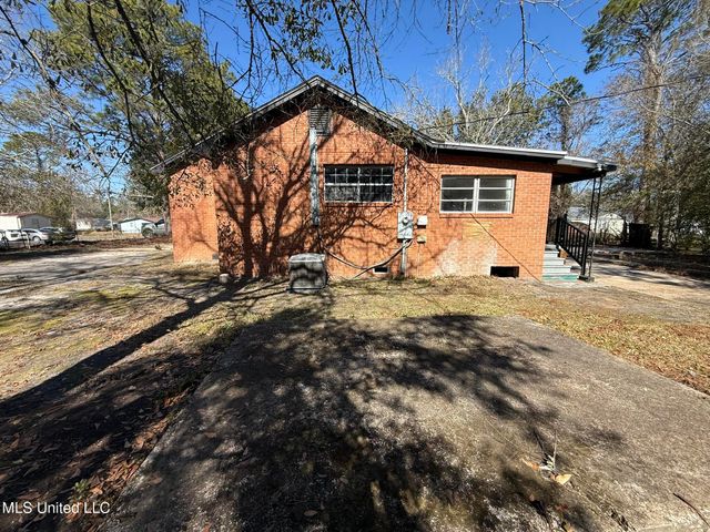 8356 Louisiana Avenue, Gulfport, MS 39501