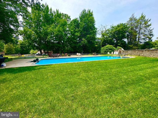 1319 REMINGTON RD, Wynnewood, PA 19096