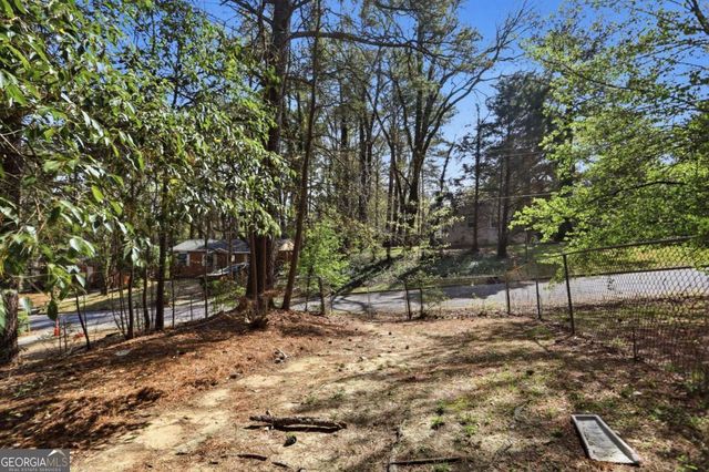 829 Bonneville Terrace NW, Atlanta, GA 30331