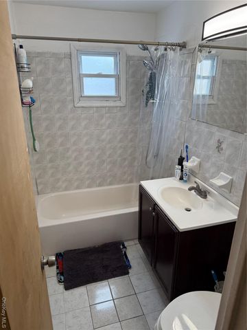 346 Brinsmade Avenue, Bronx, NY 10465