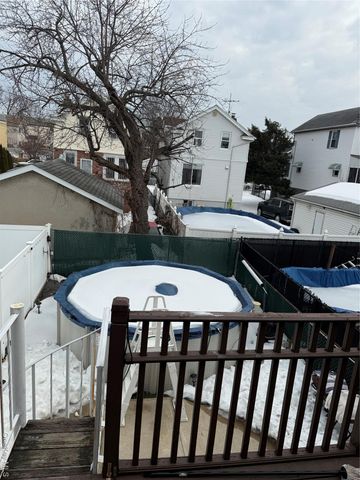 346 Brinsmade Avenue, Bronx, NY 10465