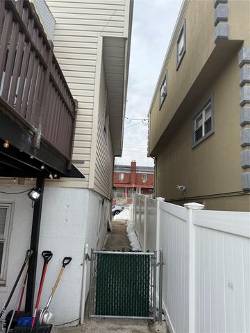 346 Brinsmade Avenue, Bronx, NY 10465