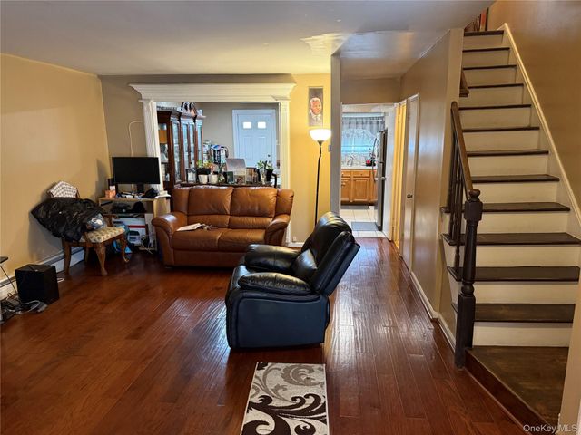 346 Brinsmade Avenue, Bronx, NY 10465