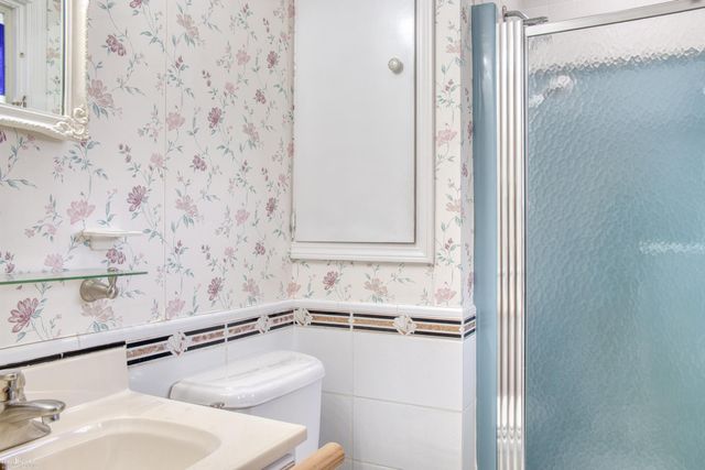 1932 E Hibbard Road, Owosso, MI 48867