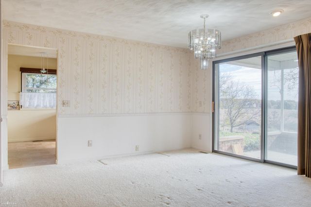 1932 E Hibbard Road, Owosso, MI 48867