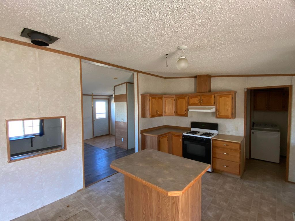 699 Trabing Road, Buffalo, WY 82834 photo 4