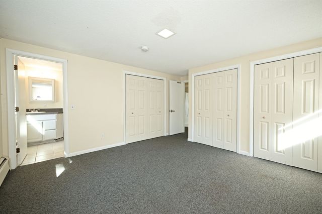 81 Seamans Road, New London, NH 03257