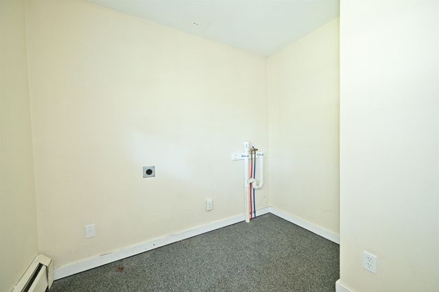 81 Seamans Road, New London, NH 03257