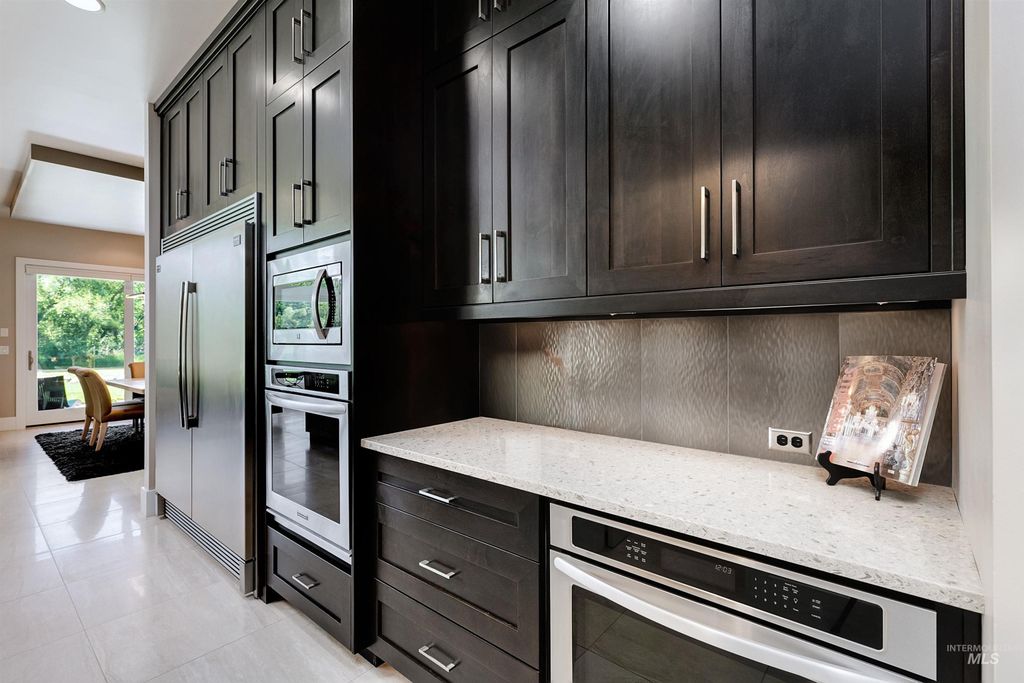 325 W Rivermont Lane, Eagle, ID 83616 photo 17