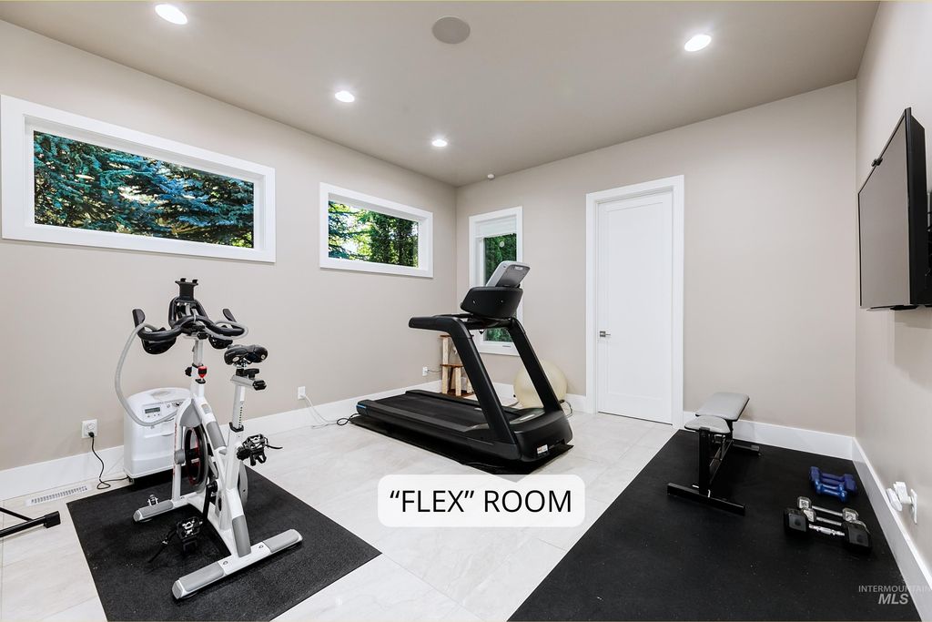 325 W Rivermont Lane, Eagle, ID 83616 photo 36