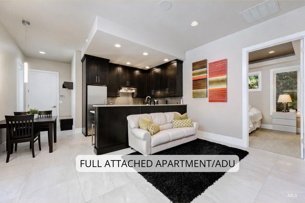 325 W Rivermont Lane, Eagle, ID 83616 photo 39