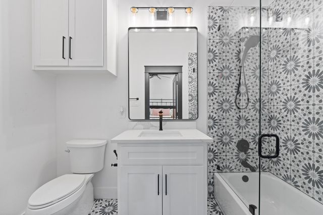 613 Wildcat Way, Kennedale, TX 76060