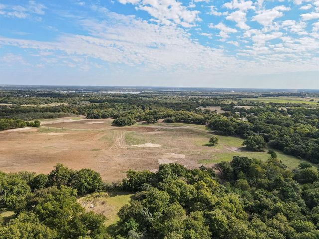 2740 Overton Court, Granbury, TX 76048