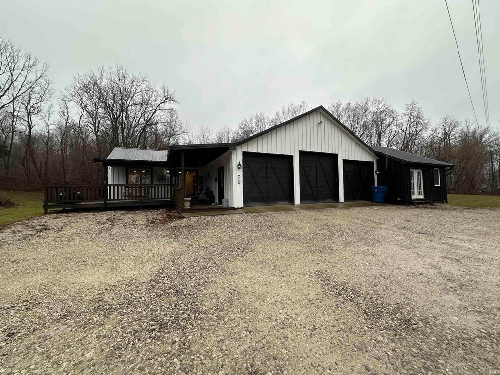 1458 River Road, Spencer, IN 47460
