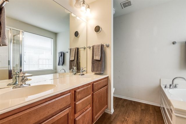 8901 Sierra Trail, Cross Roads, TX 76227