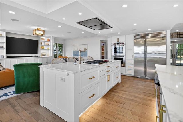 32 Fuller Court, Madison, WI 53704