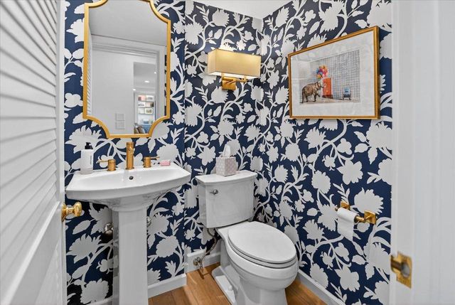 32 Fuller Court, Madison, WI 53704