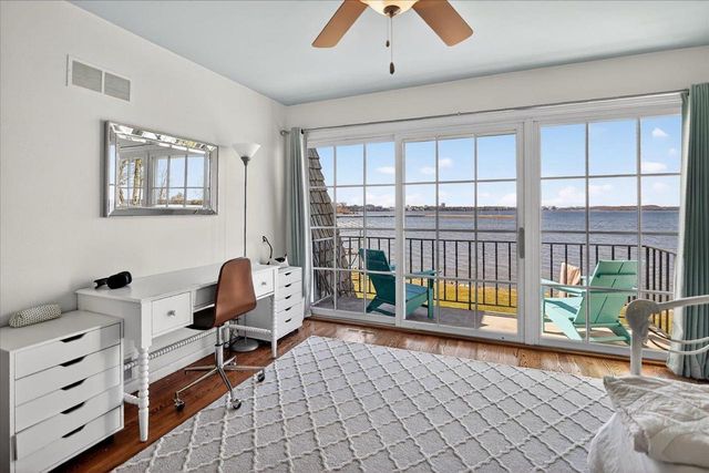 32 Fuller Court, Madison, WI 53704