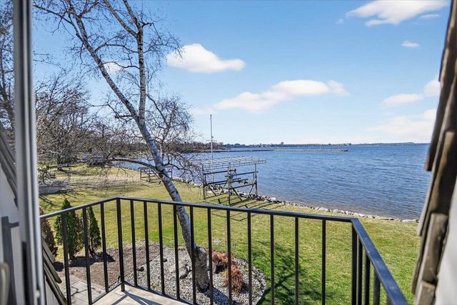 32 Fuller Court, Madison, WI 53704