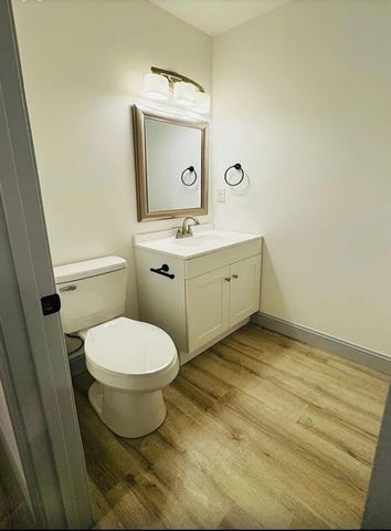 52 Thompson Poynter Road, London, KY 40741