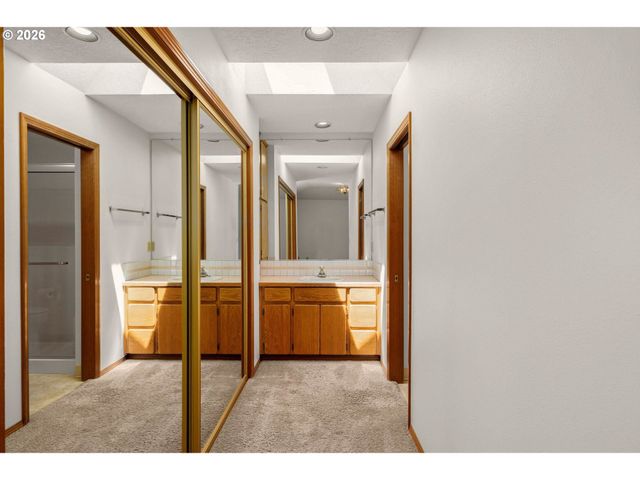 10555 Sw 133RD Pl, Beaverton, OR 97008