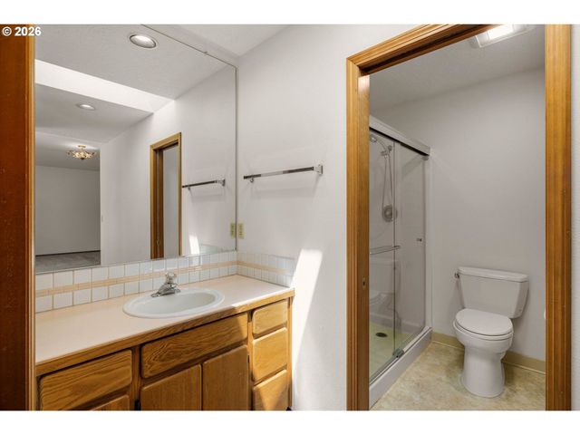 10555 Sw 133RD Pl, Beaverton, OR 97008