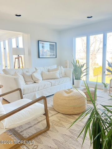 121 Bridge Avenue, Bay Head, NJ 08742