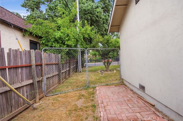 898 Yosemite Parkway, Merced, CA 95341