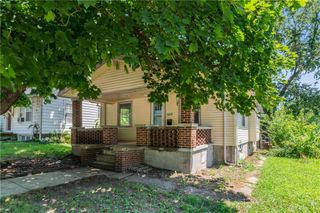 809 S Crysler Avenue, Independence, MO 64052