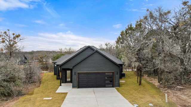 5801 Barkridge Drive, Granbury, TX 76048