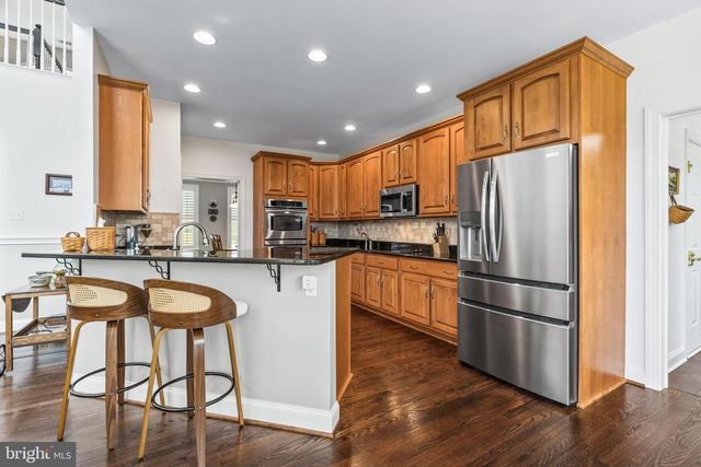 5715 DOUBS RD, Adamstown, MD 21710