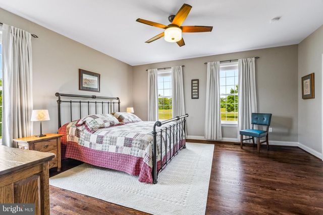 5715 DOUBS RD, Adamstown, MD 21710