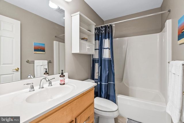 5715 DOUBS RD, Adamstown, MD 21710