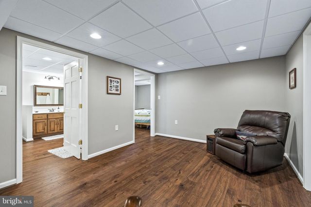 5715 DOUBS RD, Adamstown, MD 21710