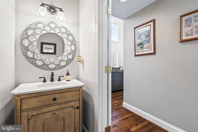 5715 DOUBS RD, Adamstown, MD 21710