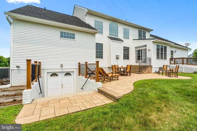 5715 DOUBS RD, Adamstown, MD 21710