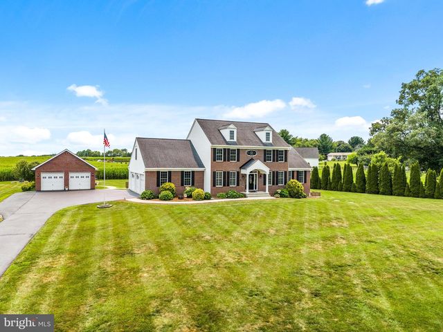 5715 DOUBS RD, Adamstown, MD 21710