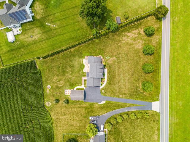 5715 DOUBS RD, Adamstown, MD 21710
