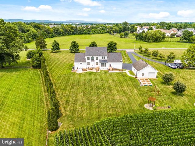 5715 DOUBS RD, Adamstown, MD 21710