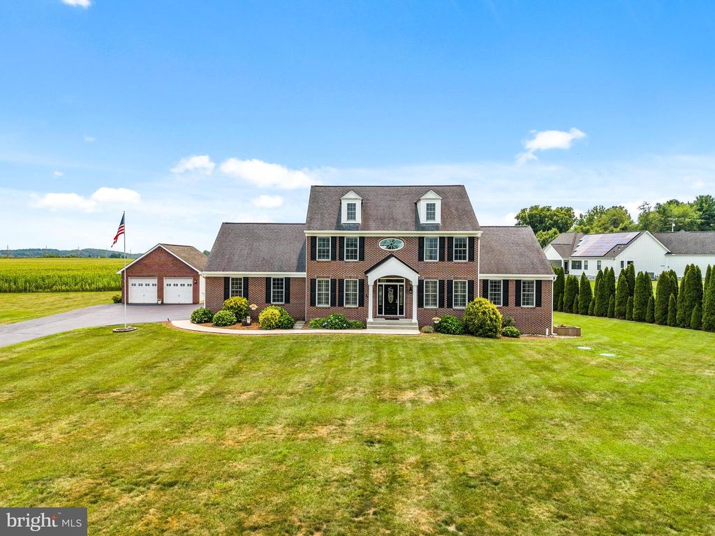 5715 DOUBS RD, Adamstown, MD 21710