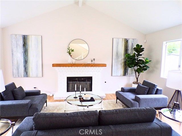 1524 251st Street B, Harbor City (los Angeles), CA 90710